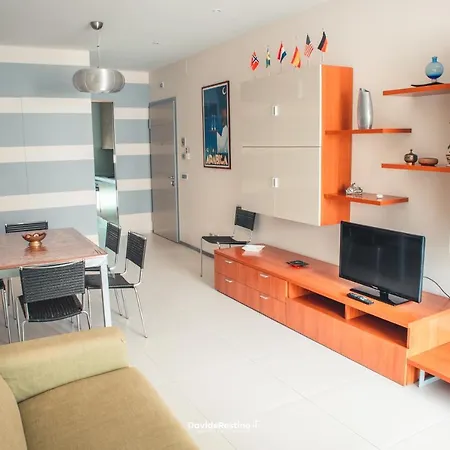 Apartamento Minzoni Sul Mare E 130 Mt Dal Centro *