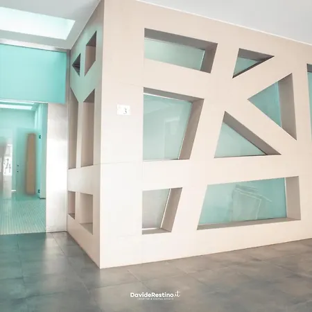 Minzoni Sul Mare E 130 Mt Dal Centro * Gallipolli