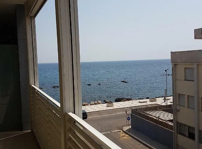 Minzoni Sul Mare E 130 Mt Dal Centro Apartamento